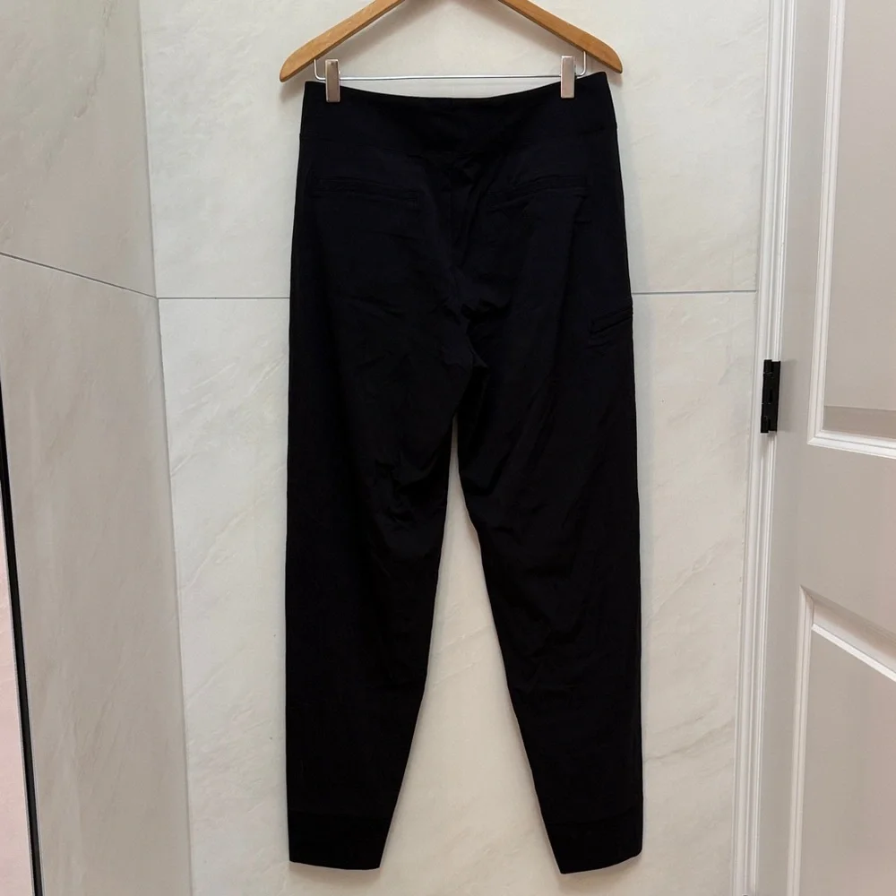 NWT Athleta Women's Trekkie North Black Joggers Pant 10 Tall 10T - Picture 7 of 7